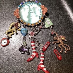 Kirks Folly pin or necklace enhancer